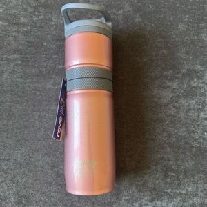The Rove 30 oz Insulated Travel Mug